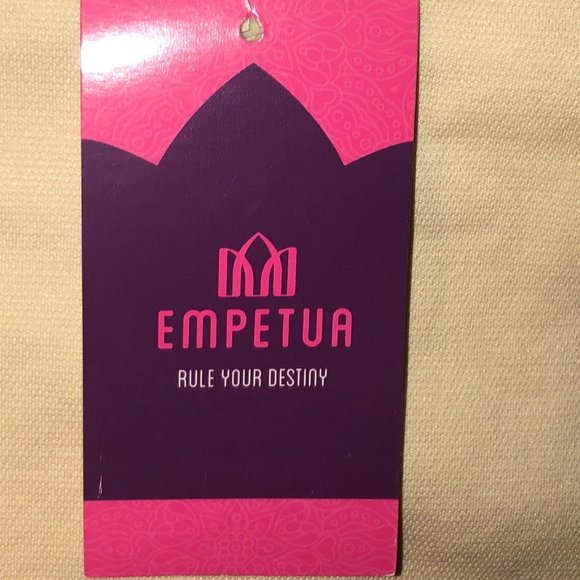 Shaper Short - Picture 2 of 3